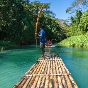 Meet your Posher, Romaine